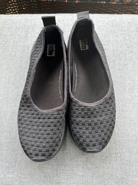 FitFlop Black Woven Slip-On Flats